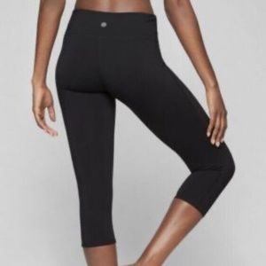 Athleta Womens Small Black Leggings High Rise  Capri Activewear Yoga